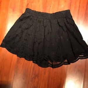 Patterson J. Kincaid Andrew Lace Shorts, S